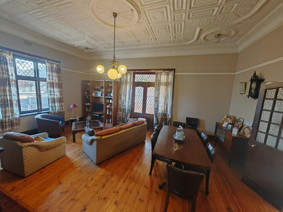 5 Bedroom Property for Sale in Navalsig Free State